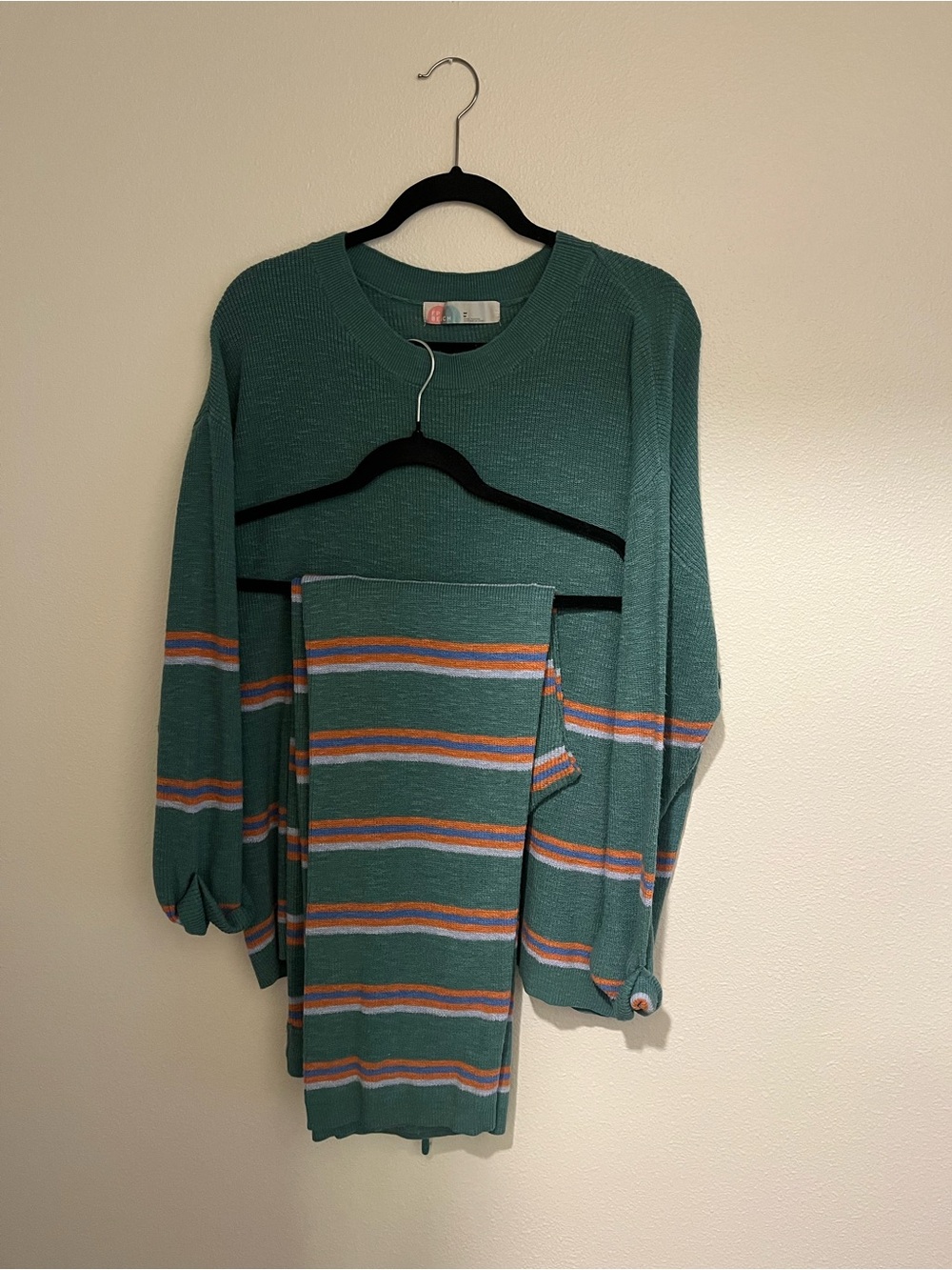 Free People women’s green mariner sweater & pants set